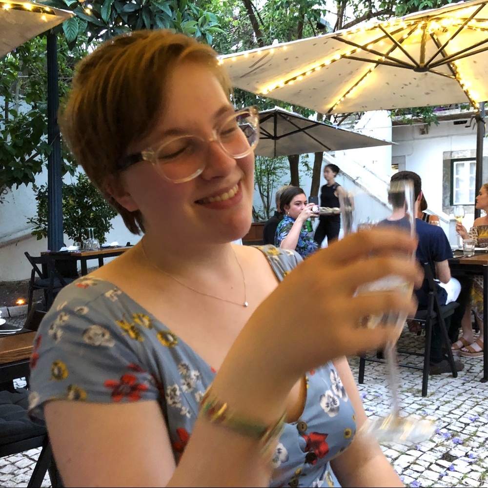 Meet your Posher, Lily